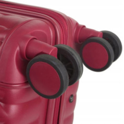 Walizka Benetton Knit Red Średnia | topwalizki.pl