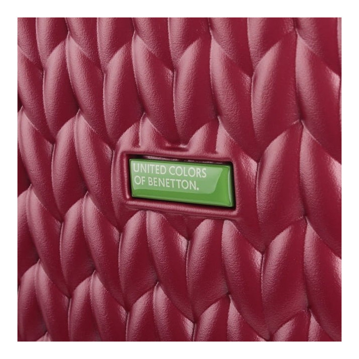 Walizka Benetton Knit Red Średnia | luxwalizki.pl